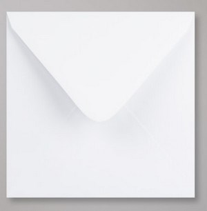 Kuverter, 50 stk. 15.5x15,5 cm med flab lukning.